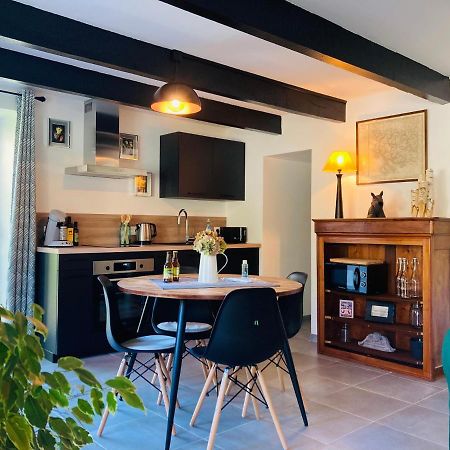 Charmante petite maison rénovée Quistinic Extérieur photo