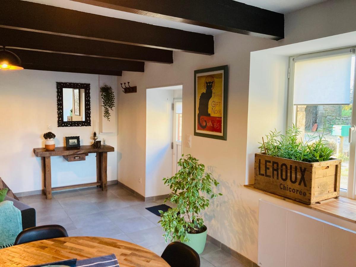 Charmante petite maison rénovée Quistinic Extérieur photo